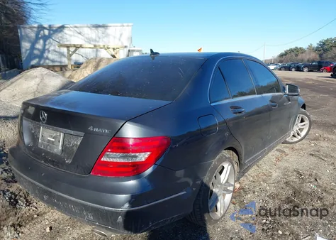 2013 Mercedes-Benz C 300 Luxury 4Matic from USA, damaged, VIN WDDGF8AB6DR276718